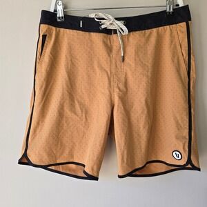 Vuori Mens Board Shorts Size 32 Tan Black Micro Dot Perforated V314 Swim Trunks